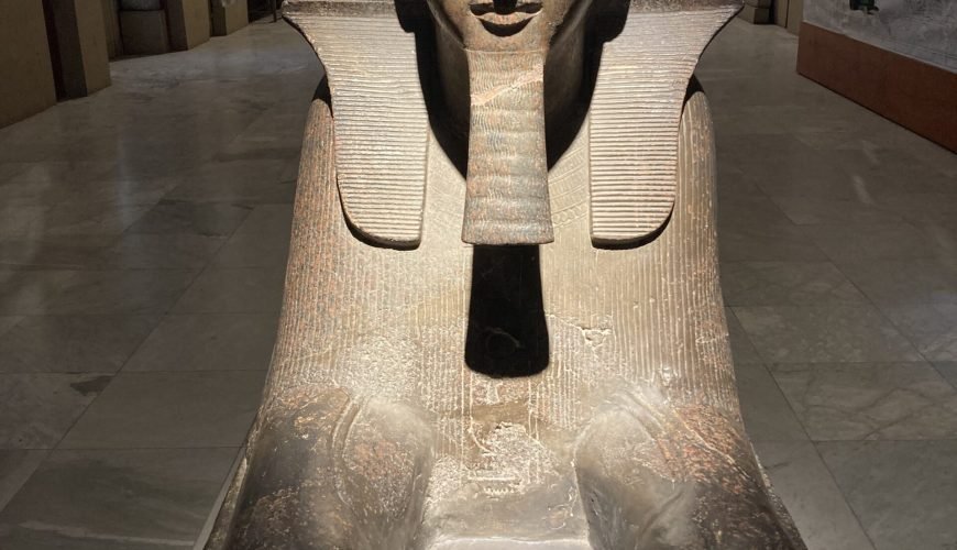 von Hurghada nach Kairo/ Hatshepsut in dem ägyptischen Museum